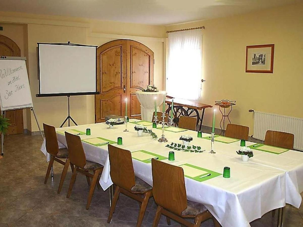 Hotel Zur Krone Ronneburg  Екстериор снимка