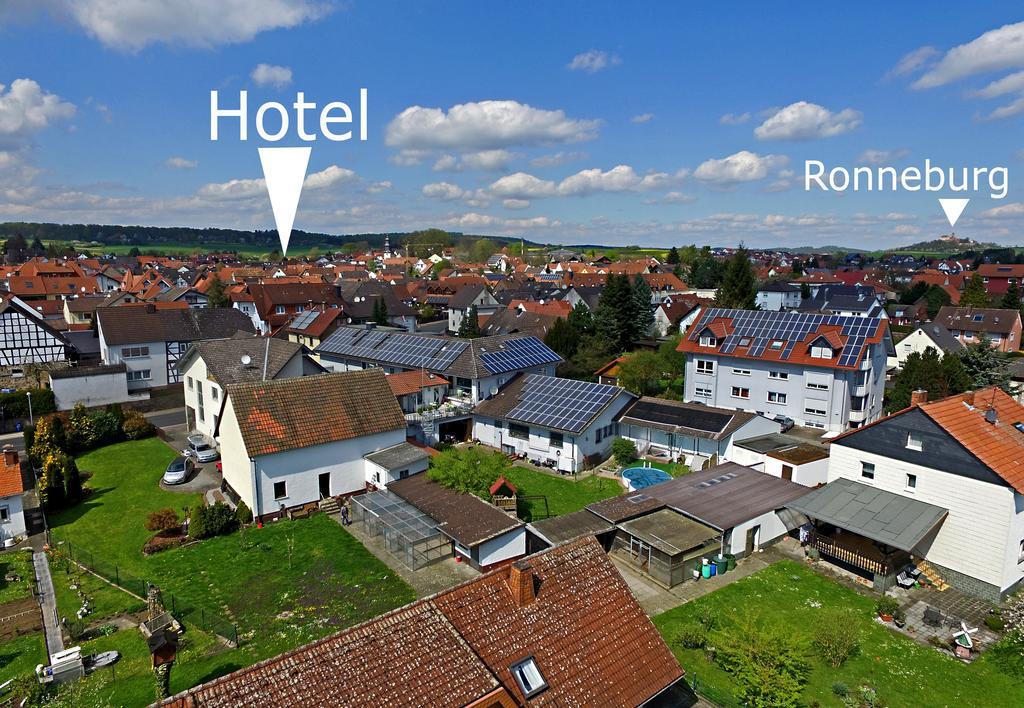 Hotel Zur Krone Ronneburg  Екстериор снимка